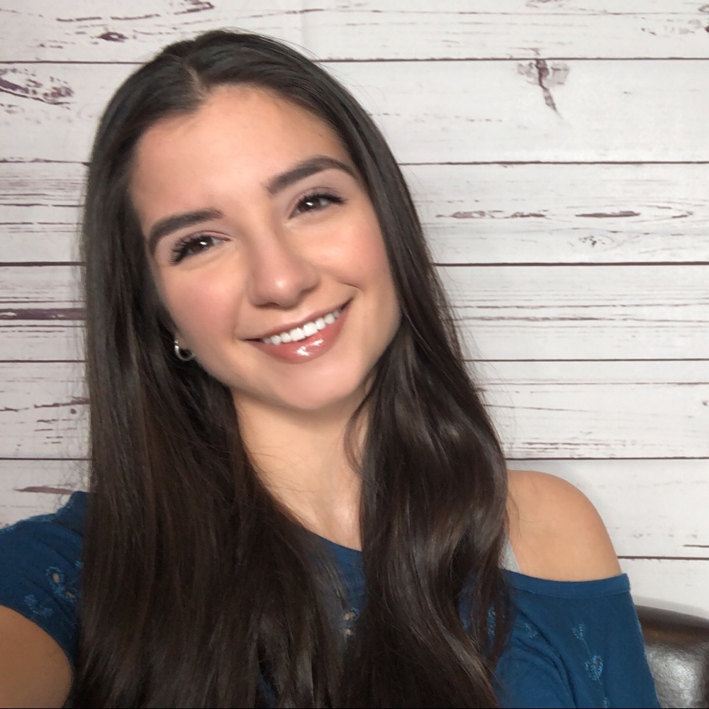 Meet your Posher, Amanda